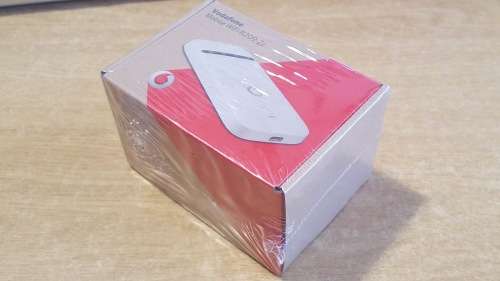 Vodafone Mobile Wifi R209-Zr {NEW}