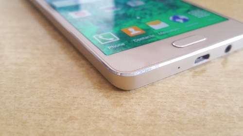 Samsung Galaxy A5 16GB Gold (2015) {Fantastic}