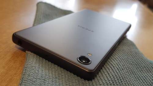 Sony Xperia X 32GB Black - {Fantastic Condition}