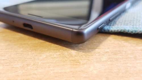 Sony Xperia X 32GB Black - {Fantastic Condition}