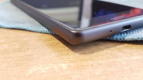Sony Xperia X 32GB Black - {Fantastic Condition}