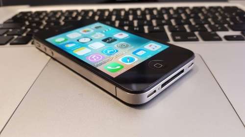 Classic! - iPhone 4s 16GB Black