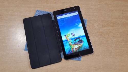 Mobicel Tab Black 8GB {Good condition} Dual SIM!