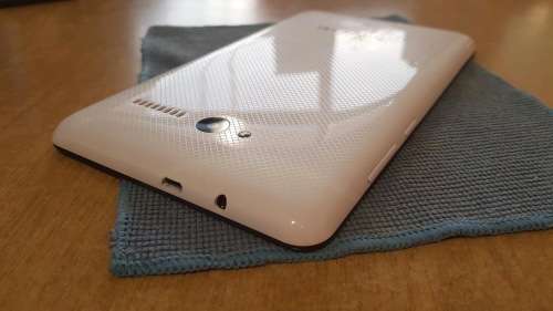 Mobicel Tab Black 8GB {Good condition} Dual SIM!