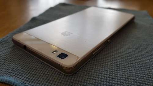 Huawei P8 Lite 16GB White {Poor - Screen Cracked}