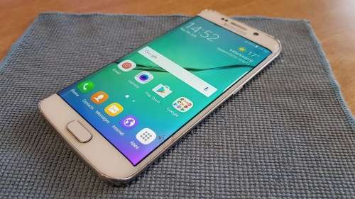 Galaxy S6 Edge 64GB White Pearl {Poor condition - cracked screen glass}
