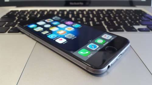 iPhone 6 64GB Space Gray {Good condition - Bright spots} (6 Month Warranty)