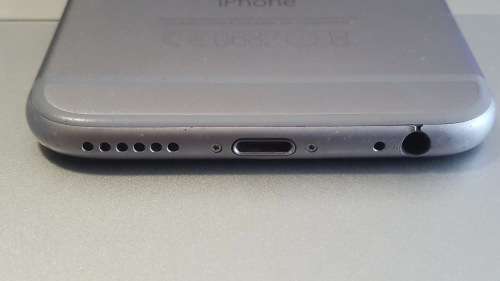 iPhone 6 64GB Space Gray {Good condition - Bright spots} (6 Month Warranty)