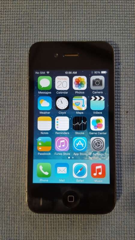 iPhone 4 16GB Black {Good Condition}