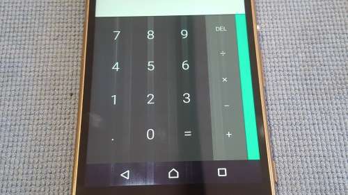 Sony Xperia M5 16GB Gold {Poor - Lines on LCD}
