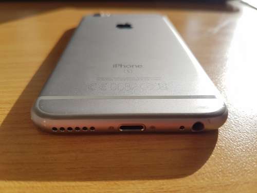 iPhone 6s 64GB Space Gray {Fantastic Condition} (6 Month Warranty)