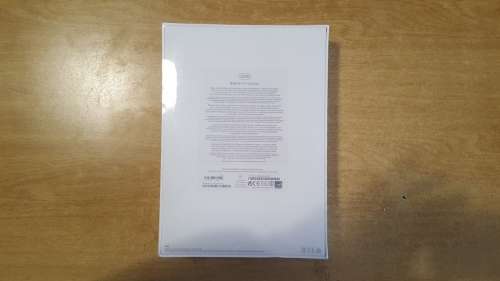 Apple iPad 9.7-inch 2017 5th gen A1823 32gb Wifi+ Cellular - Sealed