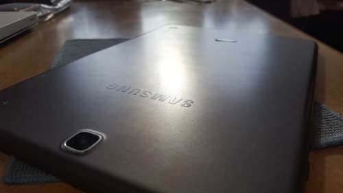 Samsung Galaxy Tab A 16GB Grey SM-P555 {Poor - Cracked Screen}