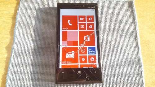 Nokia Lumia 920 Black 32GB {Glass Cracked}