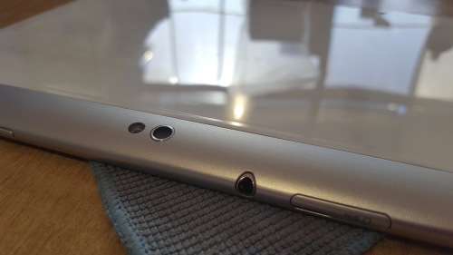 Samsung Galaxy Tab 10.1" White GT-P7500 {Good Condition!}