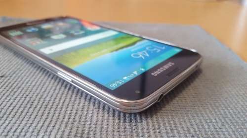 Samsung Galaxy S5 16GB Black {Good Condition} (6 Month Warranty)