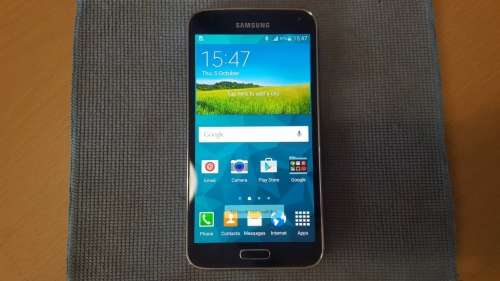 Samsung Galaxy S5 16GB Black {Good Condition} (6 Month Warranty)