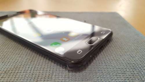 Samsung Galaxy J5 Prime 16GB Black {Mint Condition 10/10} (6 Month Warranty)