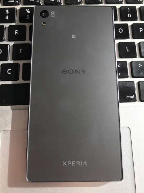Sony Z5 32GB E6653 - {Good condition} 6 Month Warranty