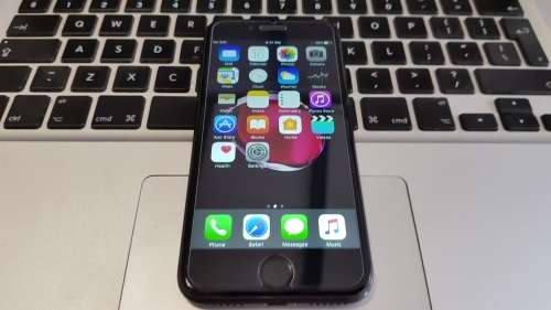 iPhone 7 32GB Matt Black {Good Condition! - 8.5/10} (6 Month Warranty)