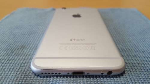 iPhone 6 16GB Silver {Good Condition 7.5/10} (6 Month Warranty)