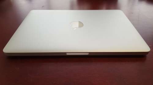 Apple MacBook Pro Early 2015 2.7GHz Core i5 13-inch Retina Display A1502 {Fantastic Condition}