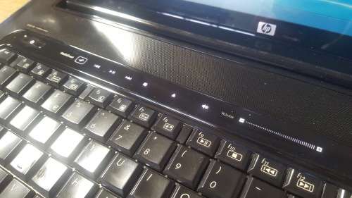 HP Pavilion dv8 Laptop! 18.4' Beast! {9/10} (6 Month Warranty}