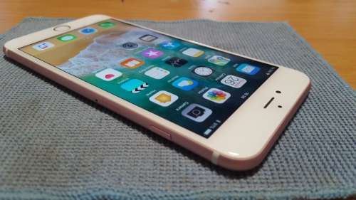 iPhone 6s Plus 128GB Rose Gold {Fantastic Cndition 8.5/10} (6 Month Warranty)
