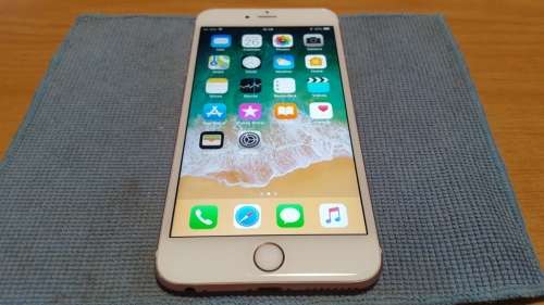 iPhone 6s Plus 128GB Rose Gold {Fantastic Cndition 8.5/10} (6 Month Warranty)