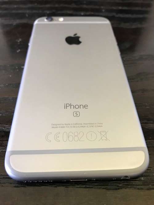iPhone 6s 32GB Space Gray {9.5/10 - Amazing Condition!} (6 Month Warranty}