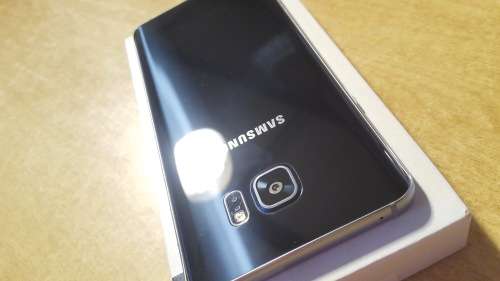 Samsung Galaxy Note 5 32GB Black Sapphire {9/10} Amazing device! (6 Month Warranty)