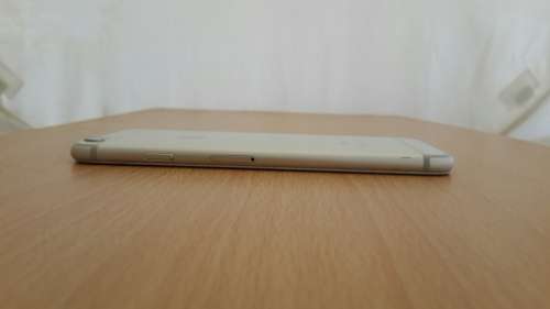 iPhone 6 16GB Silver (8.5/10) Very good seller
