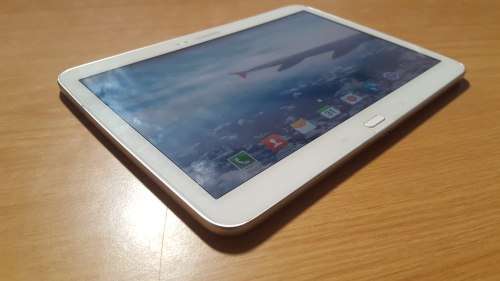 Samsung Galaxy Tab 3 White 32GB {9/10}