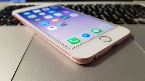 Sale!! Cheapest on Bid or Buy!! 48 Hours!! iPhone 6s Plus 64GB Rose Gold {9.5/10} (6 Month Warranty)