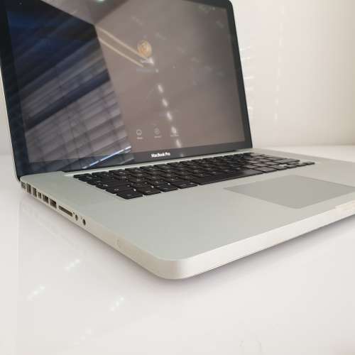 MacBook Pro "Core i7" 2.3 15" Mid-2012, 8GB RAM, 1TB HDD - For Parts