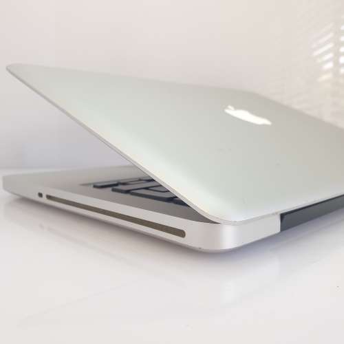 MacBook Pro 13-Inch "Core i5" 2.5 Mid-2012, 4GB RAM 500GB HDD