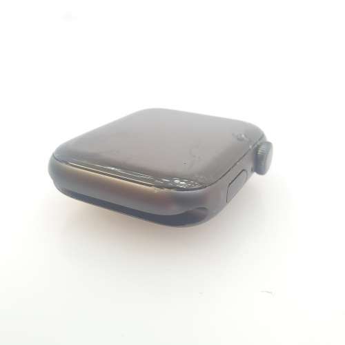 Apple Watch Series 4 Nike+ 44mm Space Gray - Cracked Screen