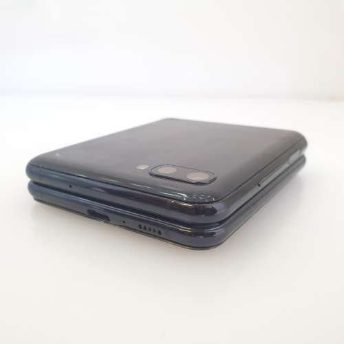 Samsung Galaxy Z Flip - Dead Screen - For Parts