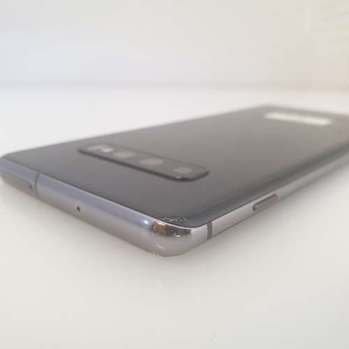 Samsung Galaxy S10 Plus - Dead LCD - For Parts