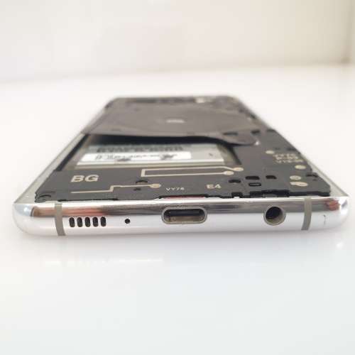 Samsung Galaxy S10 Plus - Dead LCD - For Parts
