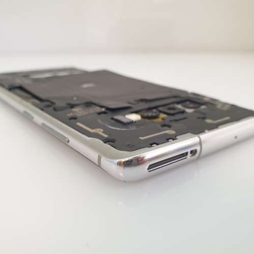 Samsung Galaxy S10 Plus - Dead LCD - For Parts