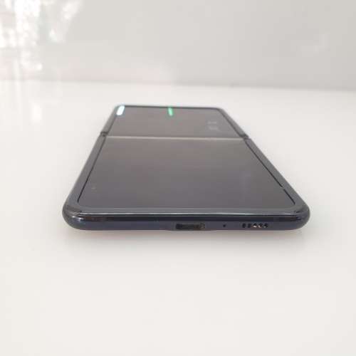 Samsung Galaxy Z Flip - Dead Screen - For Parts