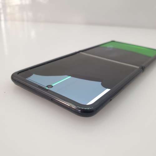 Samsung Galaxy Z Flip - Dead Screen - For Parts
