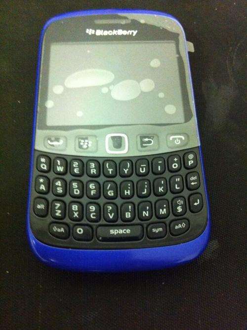 Blackberry Curve 9320 Blue - Free shipping!