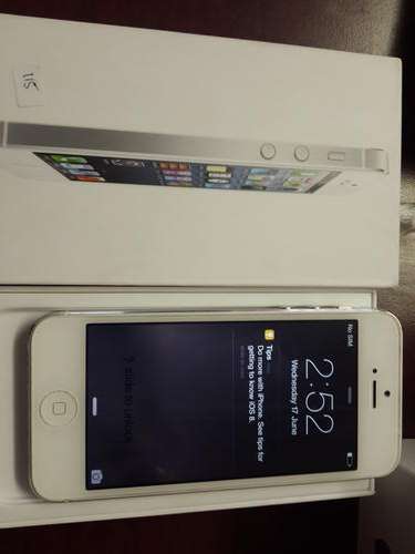 Amazing Apple iPhone 5 16 Gb White