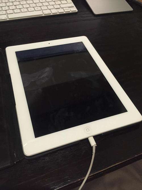 Apple iPad 4 32Gb 4G + Wifi - Excellent Condition - Free Courier Delivery!