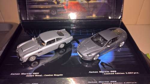 James Bond boxset  of 2 cars Aston Martin DB5 & DBS