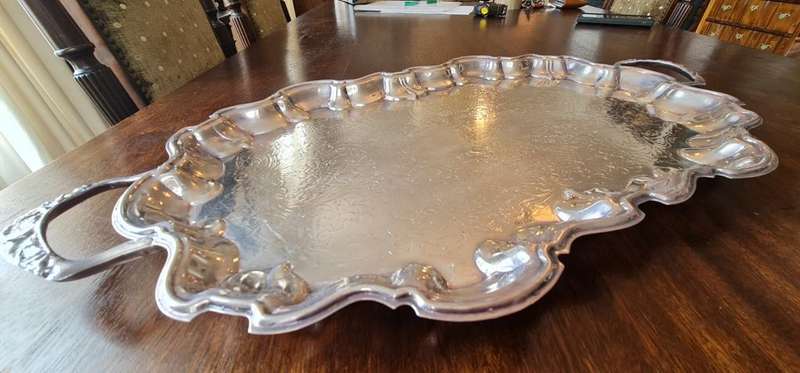 Large SILVER PLATED TRAY, Footed & Etched Silver Plate Tray, Oval Scalloped Edge Tray with Handles