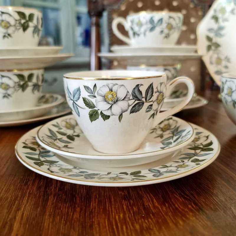 Staffordshire Midwinter Stylecraft Classic Shape part Tea Set decorated with Flowers and Gold