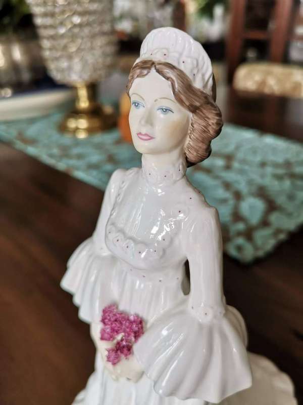 Coalport Ladies of Fashion Series - 'THE BRIDE' Figurine.